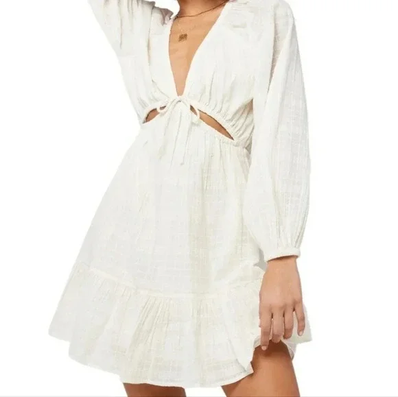 Boutique Transitional Wardrobe Pieces - Picture 7 of 13